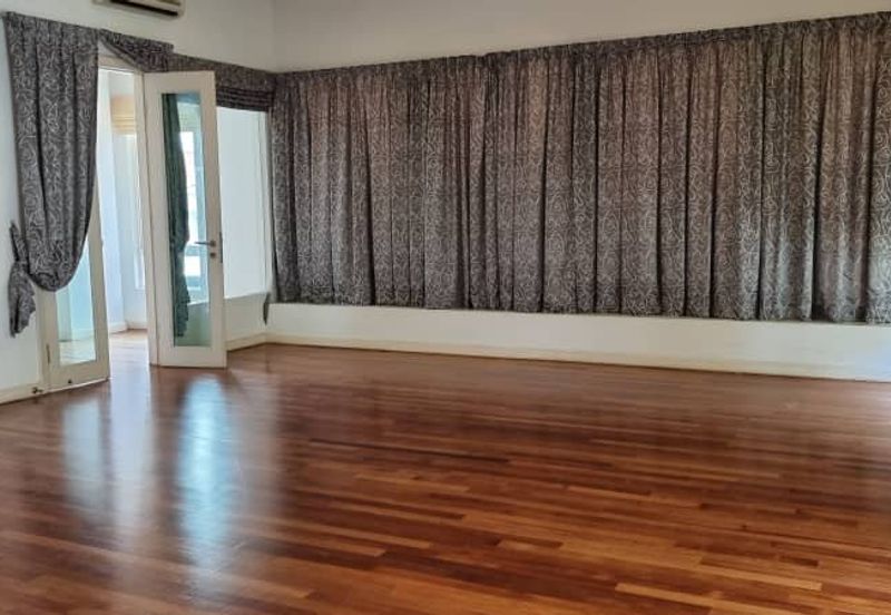 Rafflesia @ Damansara Perdana 