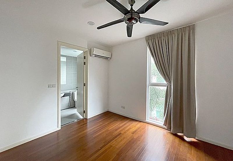 Rafflesia @ Damansara Perdana 