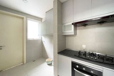 Rafflesia @ Damansara Perdana 