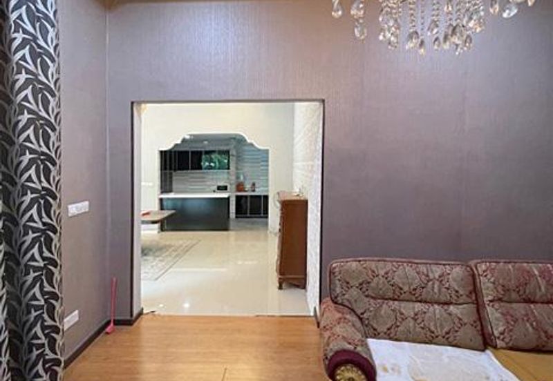 Rafflesia @ The Hill