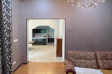 Rafflesia @ The Hill