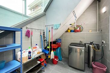 Rafflesia @ The Hill