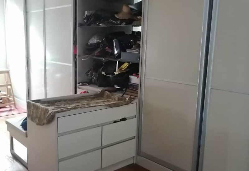 Rafflesia @ Damansara Perdana 