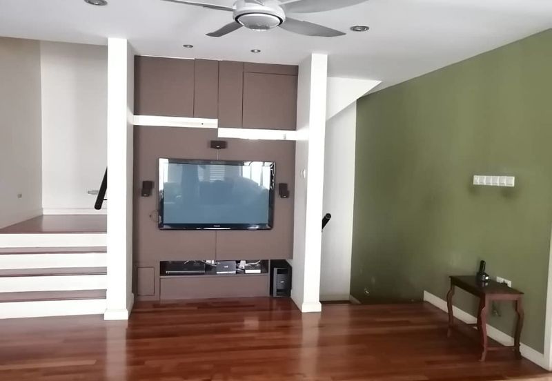 Rafflesia @ Damansara Perdana 