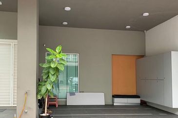 Rafflesia @ The Hill