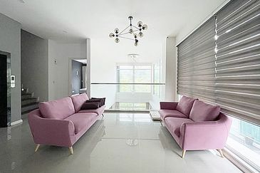 Rafflesia @ The Hill