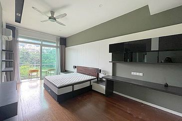 Rafflesia @ The Hill