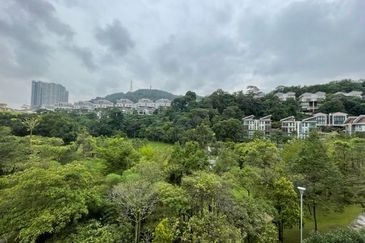 Rafflesia @ The Hill