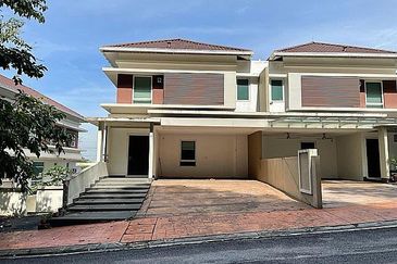 Rafflesia @ The Hill