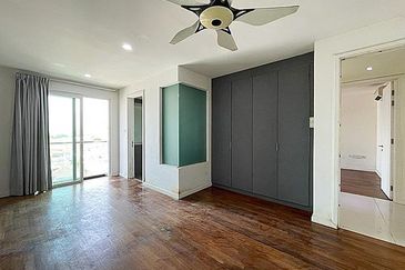 Rafflesia @ The Hill