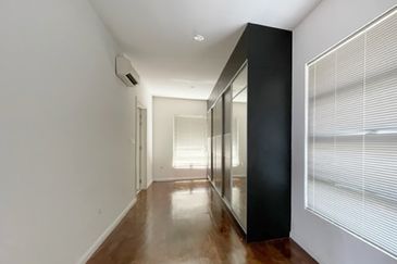 Rafflesia @ The Hill