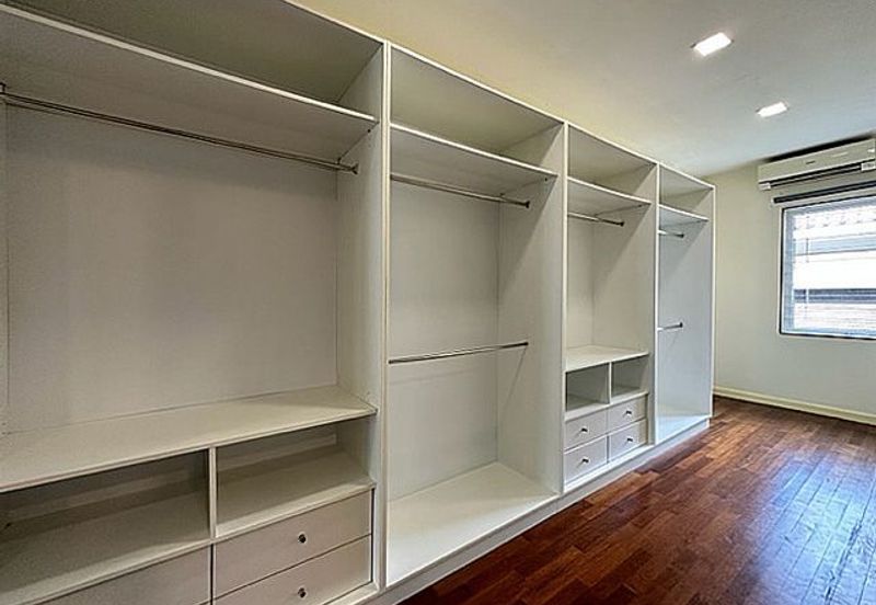 Rafflesia @ The Hill