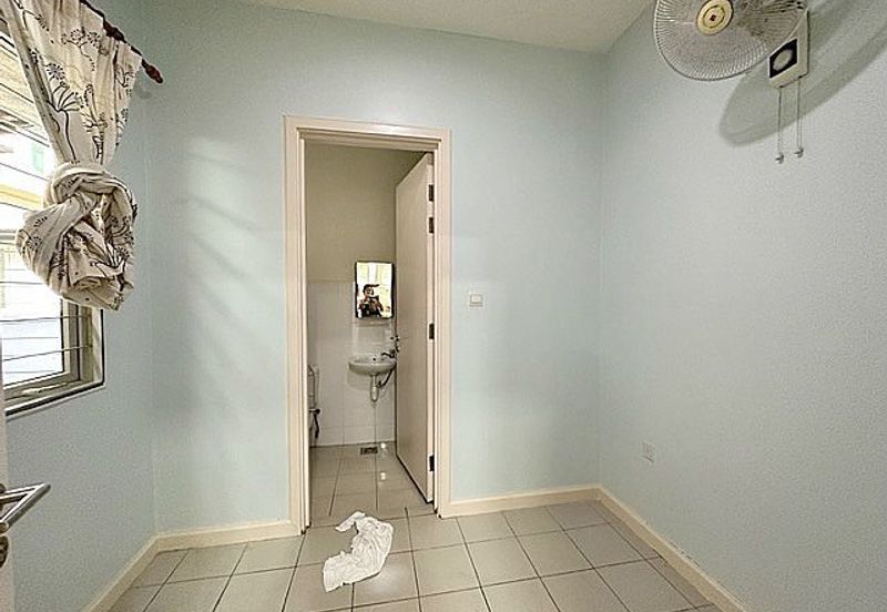 Rafflesia @ The Hill