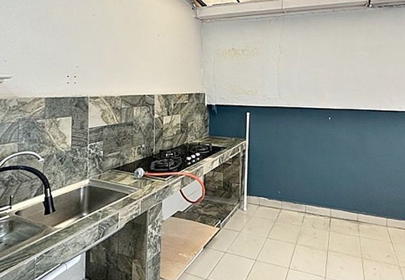 Rafflesia @ The Hill