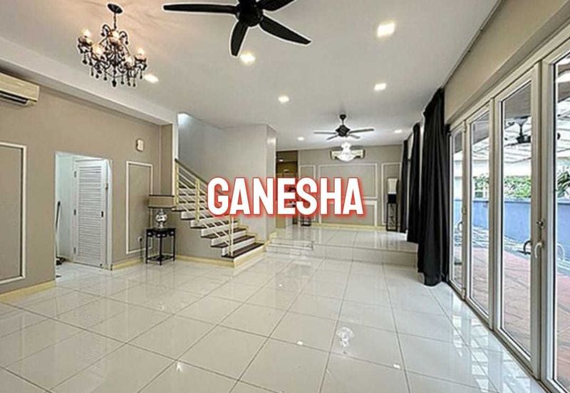 Rafflesia @ The Hill