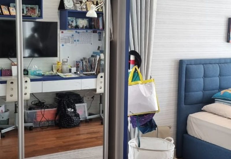 Rafflesia @ The Hill