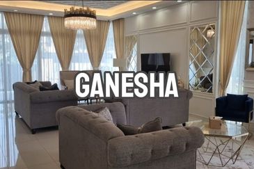 Rafflesia @ The Hill