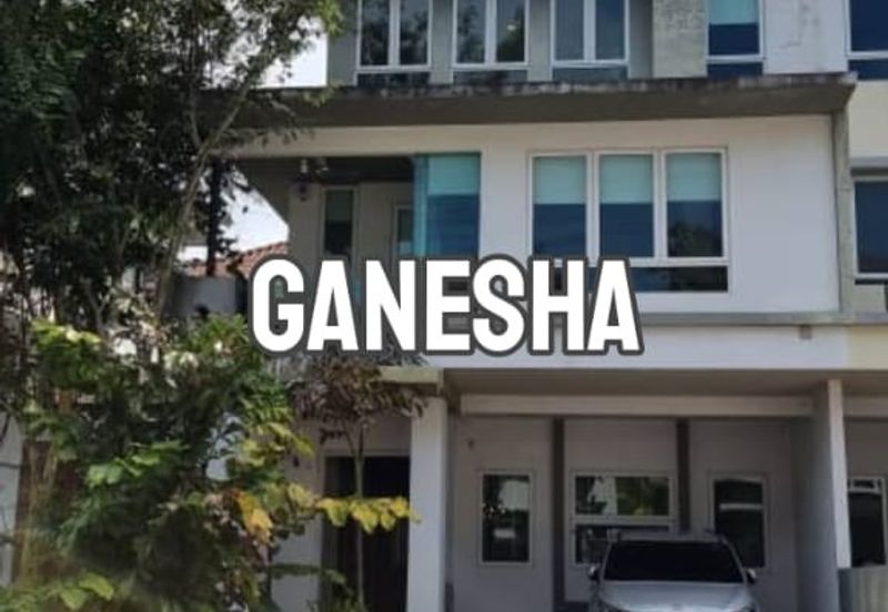 Rafflesia @ The Hill