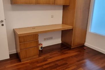 Rafflesia @ The Hill