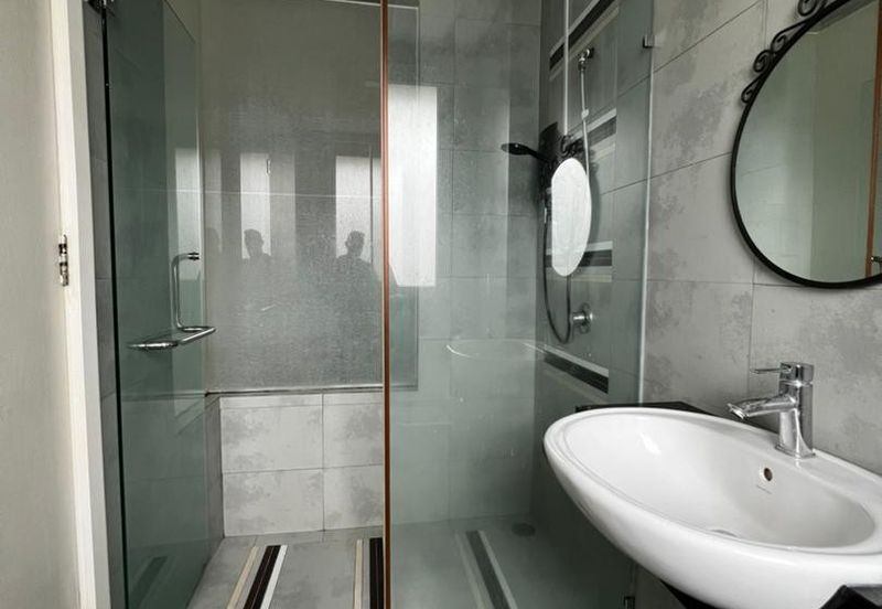 Rafflesia @ The Hill