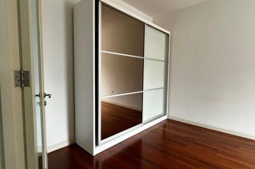 Rafflesia @ The Hill