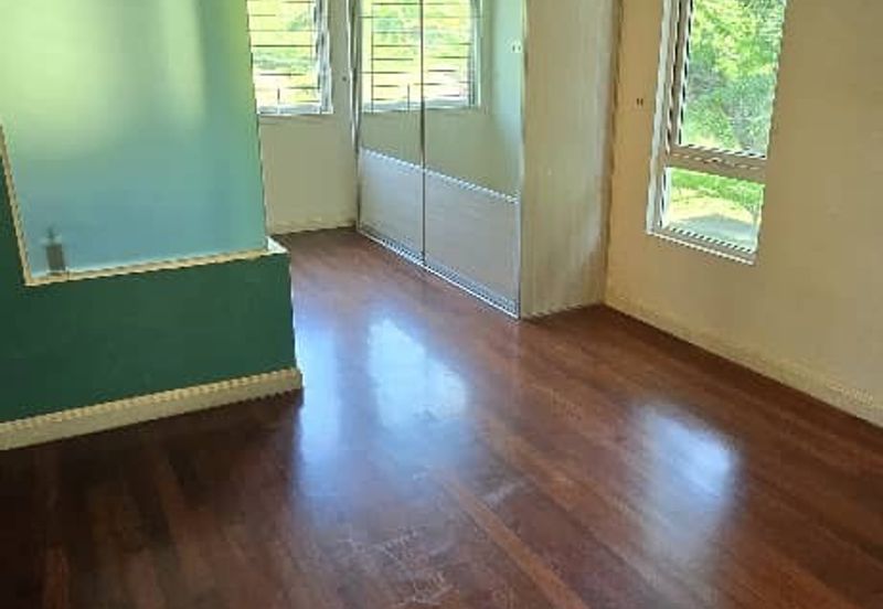 Rafflesia @ The Hill