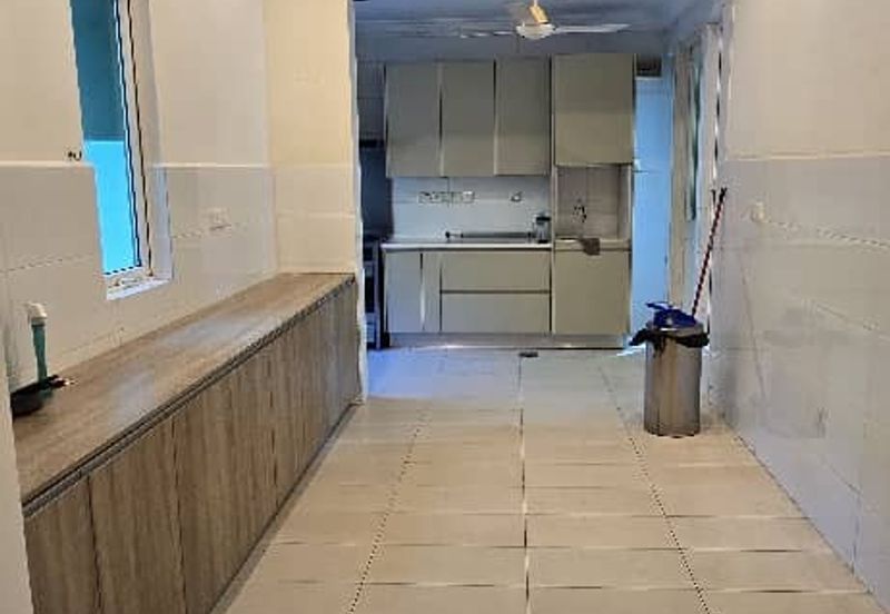 Rafflesia @ The Hill