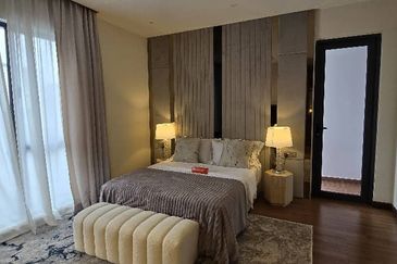 Rafflesia @ Hill 4, Damansara Perdana