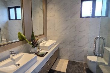 Rafflesia @ Hill 4, Damansara Perdana