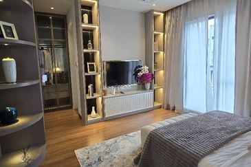 Rafflesia @ Hill 4, Damansara Perdana