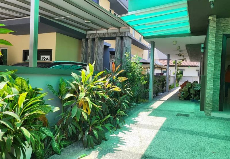 Rafflesia @ The Park