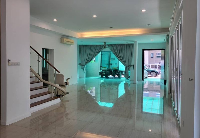 Rafflesia @ The Park