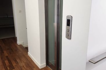 The Rafflesia @ Hill 1