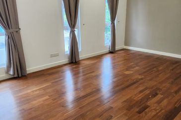 The Rafflesia @ Hill 1