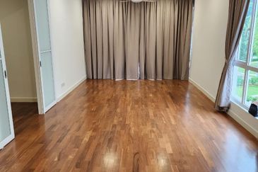 The Rafflesia @ Hill 1