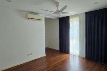 Rafflesia @ The Hill