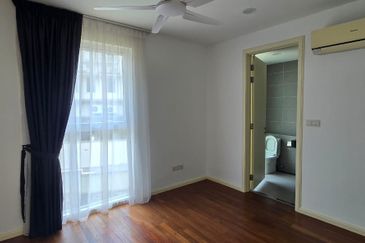 Rafflesia @ The Hill