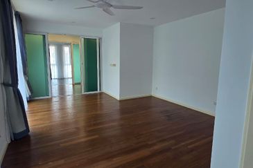 Rafflesia @ The Hill