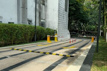 Perdana View Condominium