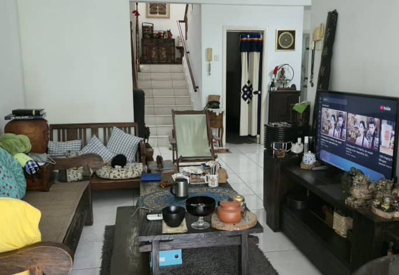 Perdana View Condominium