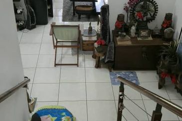 Perdana View Condominium