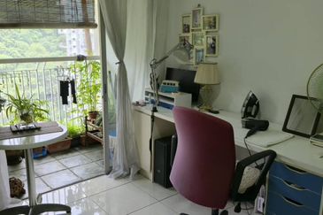 Perdana View Condominium