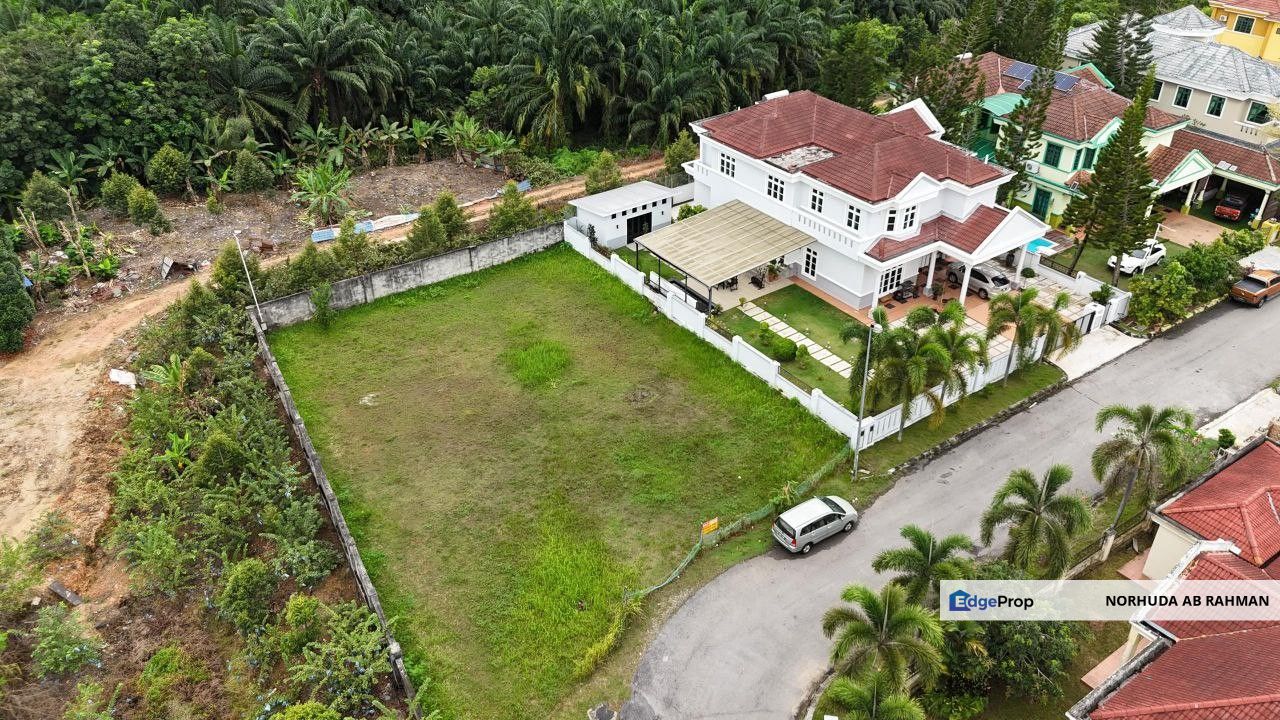 Bungalow Lot Elite Area Warisan Setia Kota Warisan Sepang Selangor, Selangor, Sepang