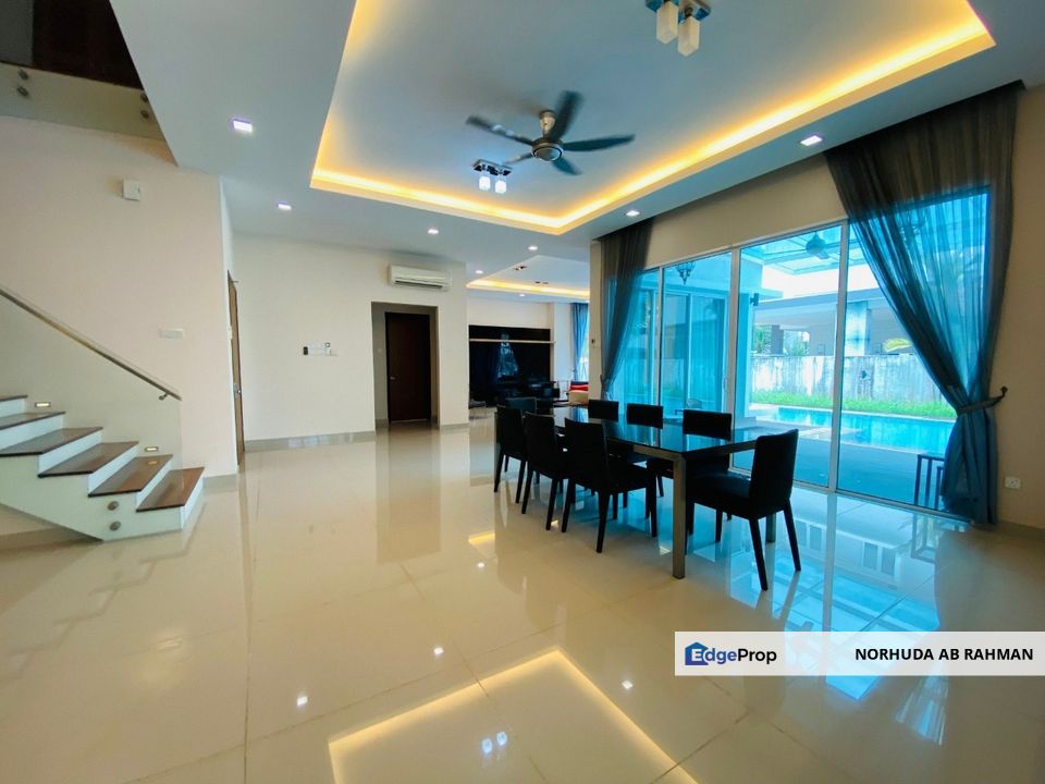 Ukay Seraya Double Storey Bungalow Ampang Selangor, Selangor, Ulu Kelang