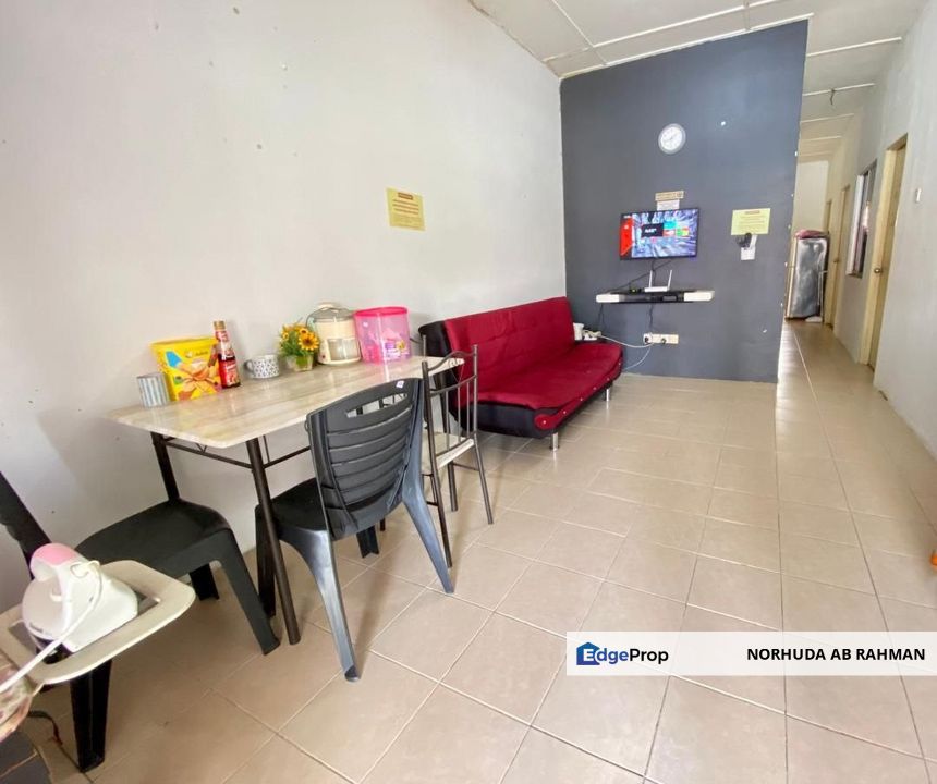 Single Storey Terrace Intermediate Taman Pinggiran Cyber Cyberjaya, Selangor, Cyberjaya