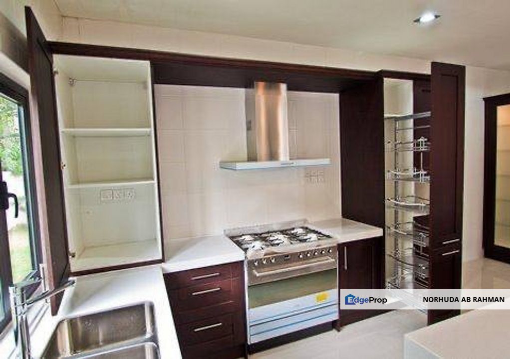 Bungalow Taman Hillview Ampang Selangor, Selangor, Ulu Kelang