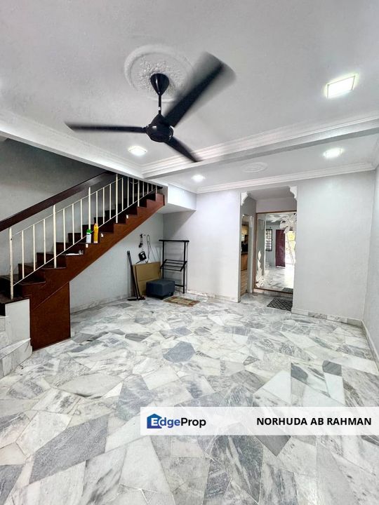 Double Storey Terrace Taman Kosas Ampang Selangor, Selangor, Ampang