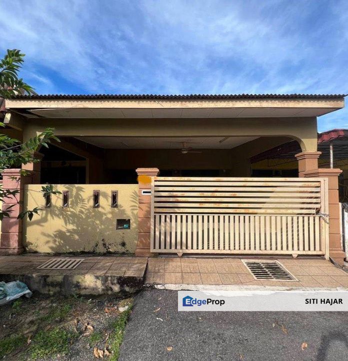 Taman Tuanku Jaafar, Seremban, Negeri Sembilan, Single Storey Fully