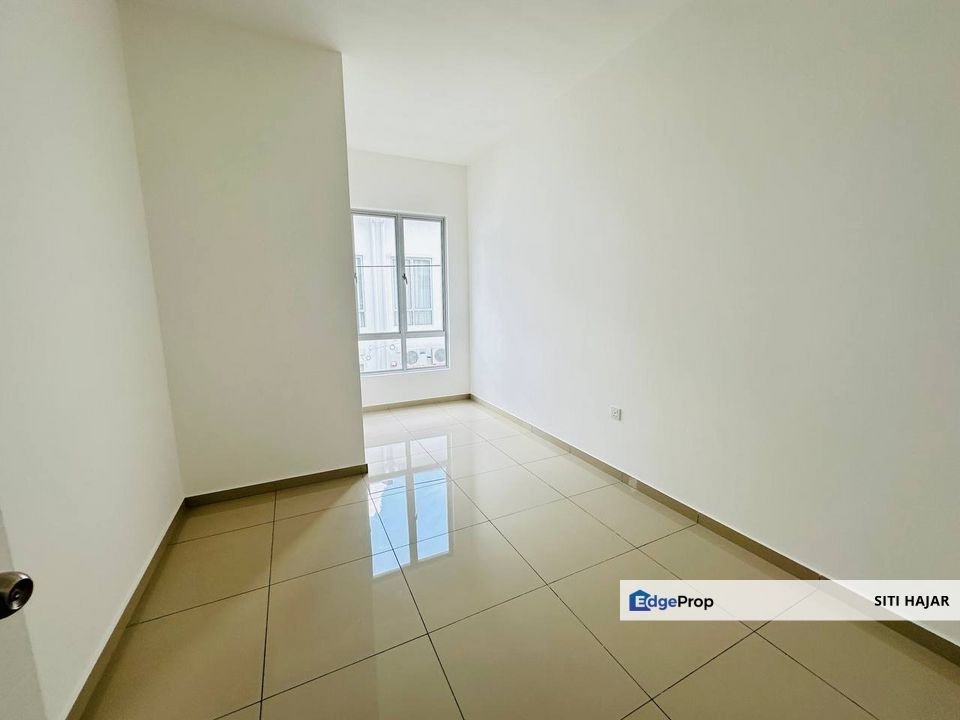 Tiara Sendayan, Seremban, Negeri Sembilan, Double Storey Intermediate Terrace Estana, Negeri Sembilan, Seremban