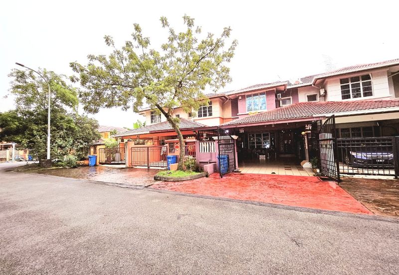 Taman Laman Desa, Desa Latania